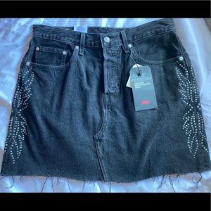 VINTAGE Levi’s 501 High Rise Denim Skirt